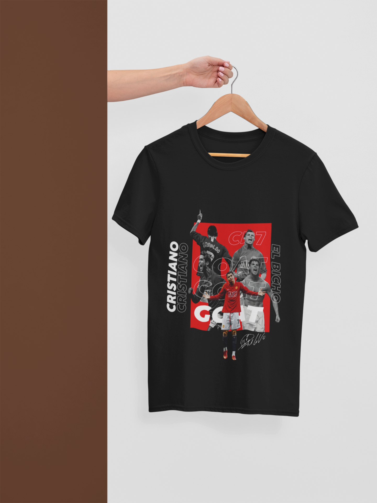 Vintage Manchester United CR7 GOAT Tribute Unisex Classic Crew T-Shirt by RanggRiwaaz