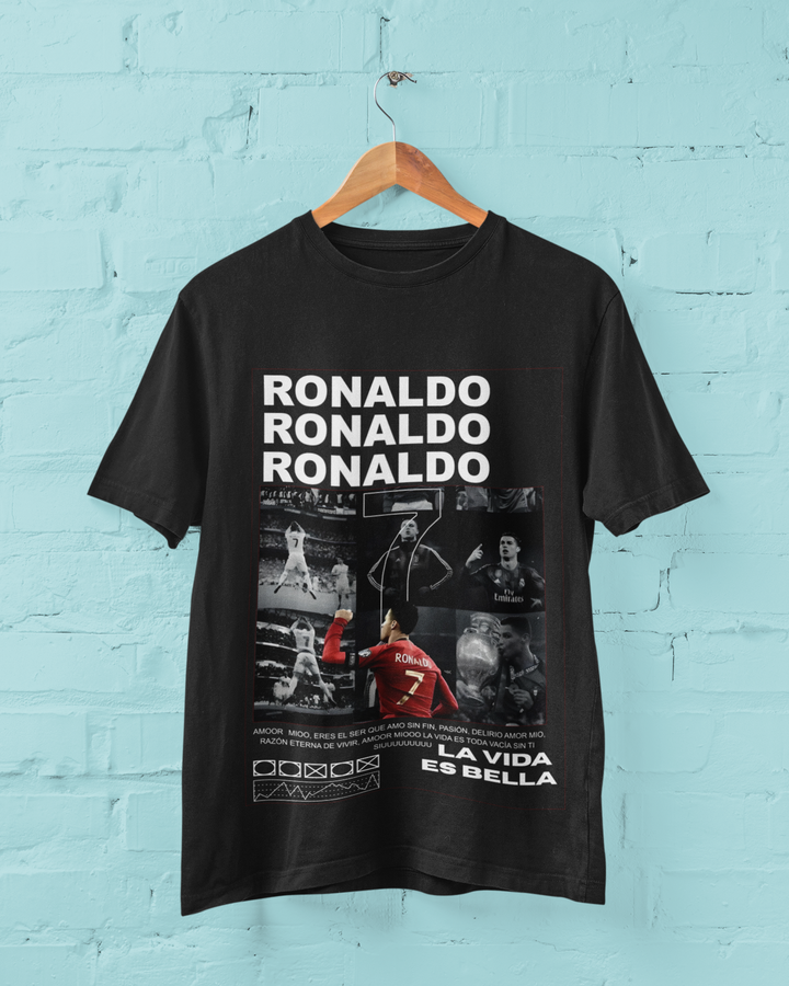 CR7 "Siuuu" Celebration Graphic Tee - Dark Aesthetic Streetwear - Unisex Classic Crew T-Shirt by RanggRiwaaz